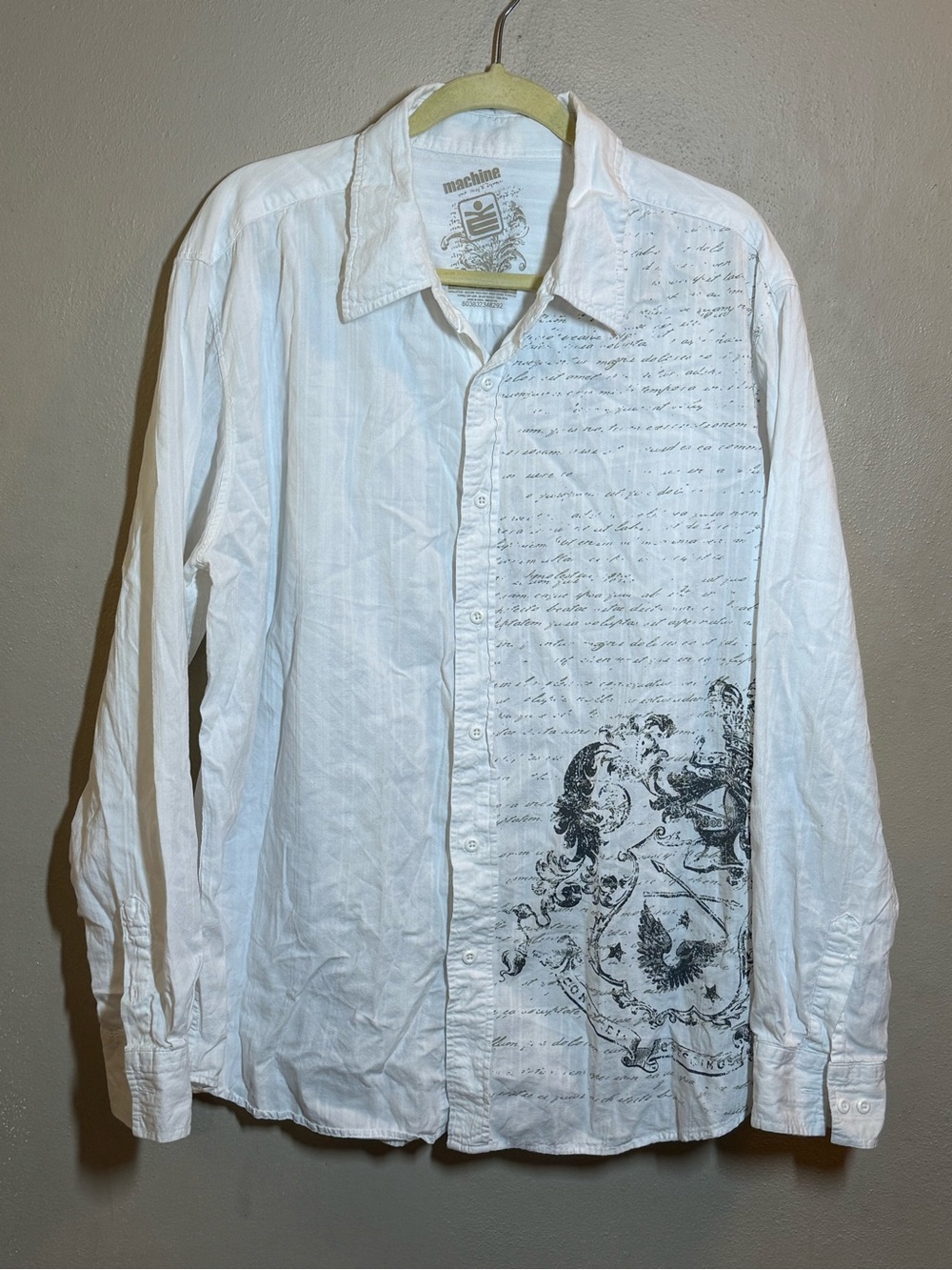 Men’s Machine White LS Button-Up Shirt w/ Script Graphic Sz XL